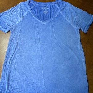 American Eagle V Neck